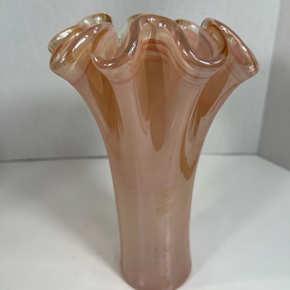 Vintage Murano Style Hand Blown Art Glass Vase Pink Peach Swirl Ruffled Rim